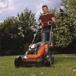 Black & Decker CLM3820L1 Accu Grasmaaier | 1x 36 Volt 2,0 Ah Li-Ion | 38 Cm [CLM3820L1] -Makita || Beta || Metabo Verkoopwinkel Black Decker Accu Grasmaaier 2xaccu CLM3820L1 ext 2