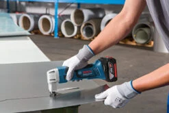 Bosch Professional GSC 18 V-16 Solo Accu Plaatschaar | 2,0 Mm | 18V | Solo [0.601.926.200] -Makita || Beta || Metabo Verkoopwinkel Bosch Blauw GSC 18 V 16 0.601.926.201 ext 3