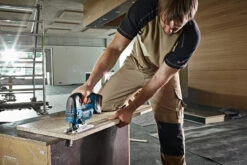 Bosch Professional GST 18V-LI B Solo Accu Decoupeerzaag | Beugel | 18 Volt | Solo | Doos [0.601.5A6.100] -Makita || Beta || Metabo Verkoopwinkel Bosch Blauw GST 18 V Li B 2x Accu 0.601.5A6.102 Beugelgreep ext 4