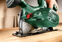Bosch Groen PKS 18 Li Solo Accu Cirkelzaag | 18 Volt Li-Ion | 150 Mm | Solo [0.603.3B1.300] -Makita || Beta || Metabo Verkoopwinkel Bosch PKS 18 Li Solo 0.603.3B1.300 ext 3