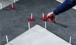 Carat Tegelnivelleersysteem Tegelnivelleersysteem | Tegelzetters | Tang + 100 Sets | +Emmer [BTNSSET000] -Makita || Beta || Metabo Verkoopwinkel Carat Tegelnivelleerset BTNSSET000 Extra 3