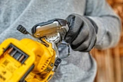 DeWALT DCS334P2 Decoupeerzaag | Beugel | 135 Mm | 18 Volt 5.0 Ah XR | +TSTAK [DCS334P2-QW] -Makita || Beta || Metabo Verkoopwinkel DeWALT DCS334P2 DCS334P2 QW ext 8