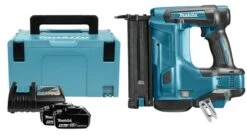 Makita DBN500RTJ Tacker | Brads | Accu 18 Volt 5.0 Ah Li-Ion | + M-Box [DBN500RTJ]