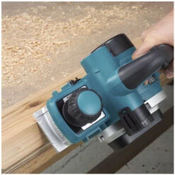 Makita KP0810CK Schaafmachine | 82 Mm | 1050 Watt | Koffer | Electronica [KP0810CK] -Makita || Beta || Metabo Verkoopwinkel Schaafmachine KP0810CK 3
